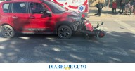 Quedó atrapado debajo de la trompa de una camioneta tras chocar y fue hospitalizado