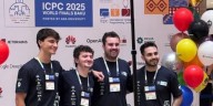“Es una experiencia única”: la historia de los estudiantes argentinos que compitieron en el mundial de programación en Azerbaiyán