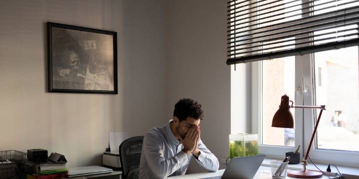 Según una encuesta, la mitad de los trabajadores ha tenido al menos un diagnóstico de salud mental