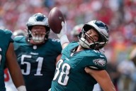 Eagles Report Card: Grading the Birds’ win over Tampa Bay