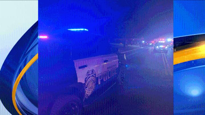 Agencies respond to crash in Decatur