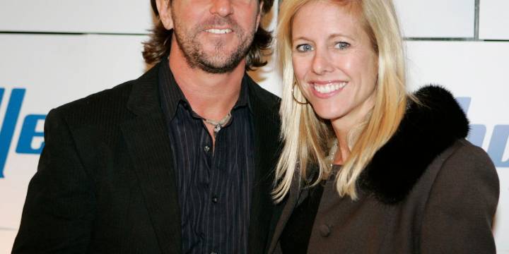Brett James, writer of 'Jesus, Take The Wheel,' dies in plane crash at 57