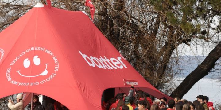 El Gobierno imputó a la empresa de viaje de egresados que estaba a cargo de los alumnos que se grabaron con cánticos antisemitas