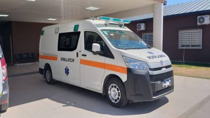 Hierve Colonia Alpina, en Santiago: un empleado municipal se fue con la ambulancia al hotel alojamiento