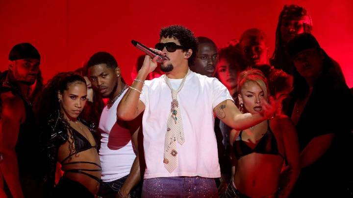 Bad Bunny suma un último concierto sorpresa en Puerto Rico y se asocia con Amazon Music para transmitirlo en vivo