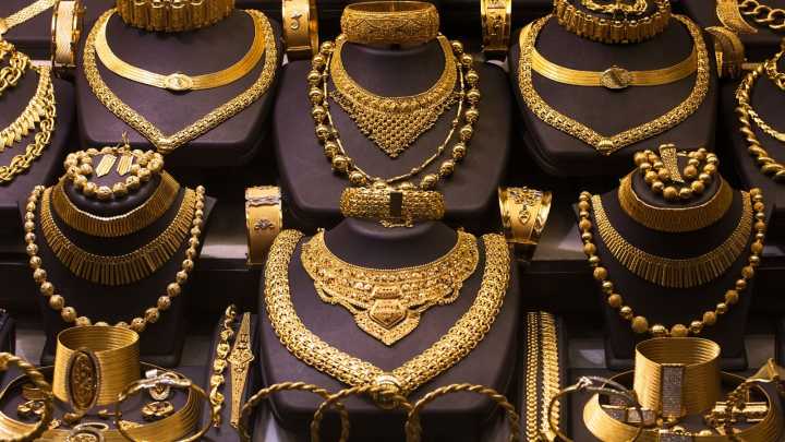 Gold Today Rate, September 25: Check 18, 22 and 24 carat gold prices Chennai, Mumbai, Delhi, Kolkata and other cities