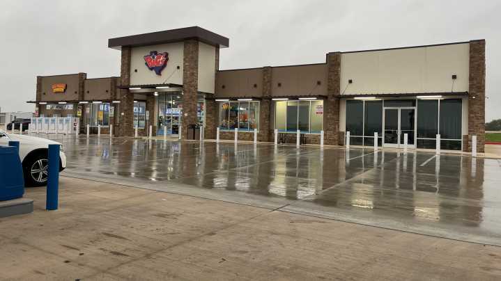 Big 103's in Fredericksburg, Texas, sold $1.8 billion Powerball ticket