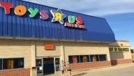 Toys R Us plans new store at Jordan Creek Town Center