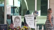 El FBI afirma tener "un buen vídeo" del presunto asesino de Charlie Kirk y encuentra el rifle que podría haber utilizado