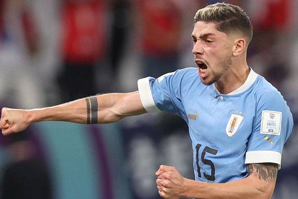 Uruguay recibe a Perú en ‘El Centenario’ en duelo decisivo