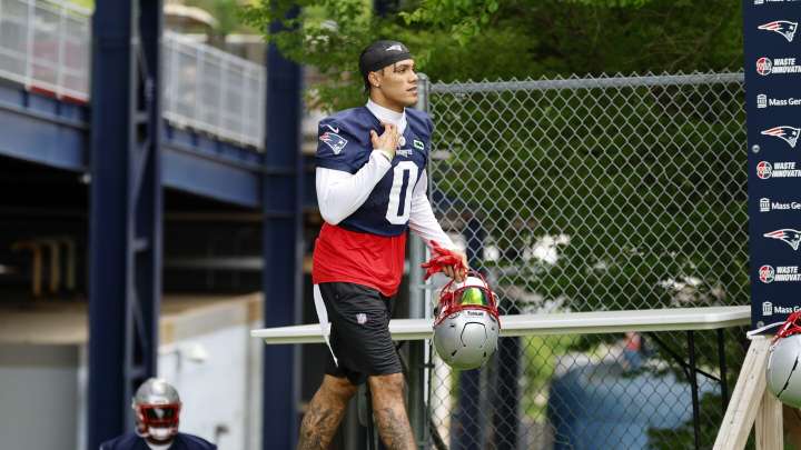 Christian Gonzalez out, Will Campbell questionable for Patriots