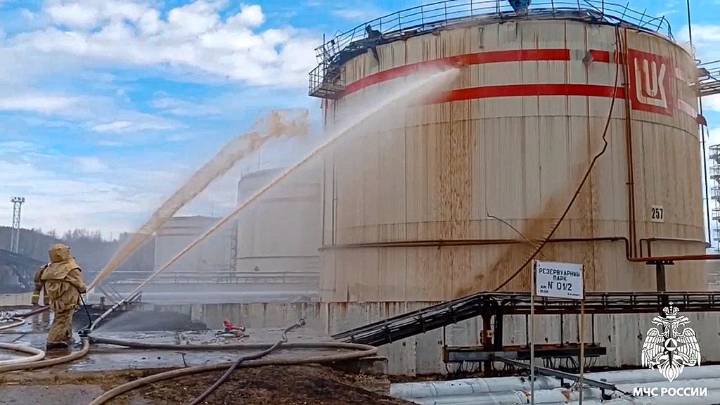 Ukraine strikes one of Russia's top oil refineries, causing explosions and sparking fire