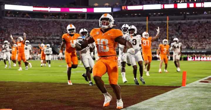 #15 Tennessee Volunteers outlast Mississippi State on the road in 41