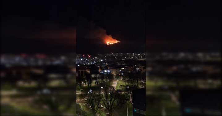 Incendio forestal afecta al cerro Conunhueno en Padre Las Casas