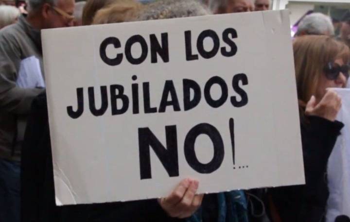 Jubilados Autoconvocados reclaman a DOSEP por falta de cobertura médica