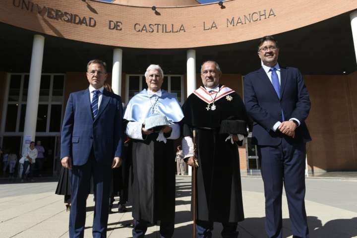 La UCLM comienza el curso 2025-2026 con 6.635 estudiantes que hoy empiezan a “forjar su futuro”