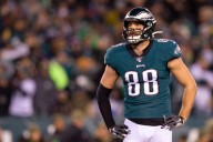 Philadelphia Eagles receives devastating news with top Jalen Hurts target officially ruled out against Chiefs