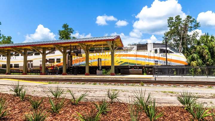 SunRail adds late-night service to boost ridership