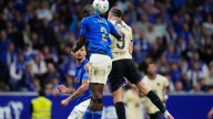 El Barcelona no se pone nervioso y remonta al Oviedo (1
