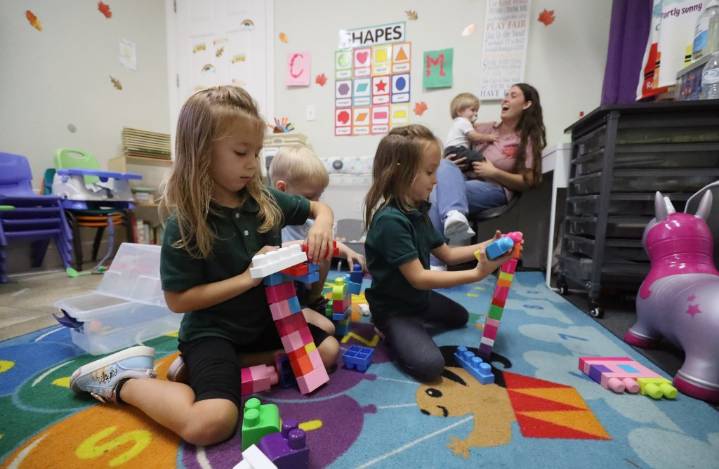Nonprofit wants more parent-friendly options at workplaces
