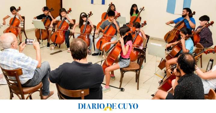 Homenaje al Maestro, con una obra de teatro