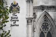 UK court temporarily blocks removal of asylum seeker under UK