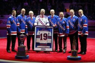 Deadspin | Hall of Fame Rangers G Ed Giacomin dies at 86