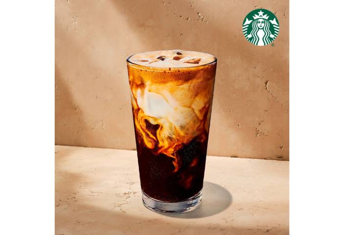 Starbucks Is Bringing Back Apple Crisp for Fall 2025