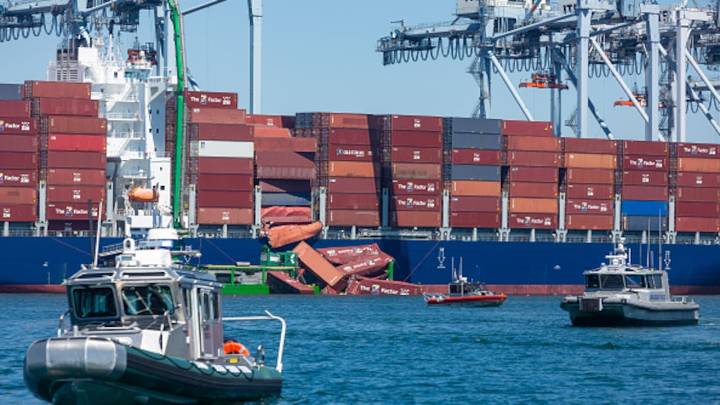Accidente en Long Beach: 67 contenedores caen de un barco y generan alarma ambiental y retrasos portuarios