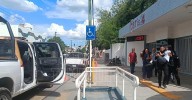 Guardia Estatal auxilia a estudiante con malestar físico frente al CBTIS 24 en Ciudad Victoria