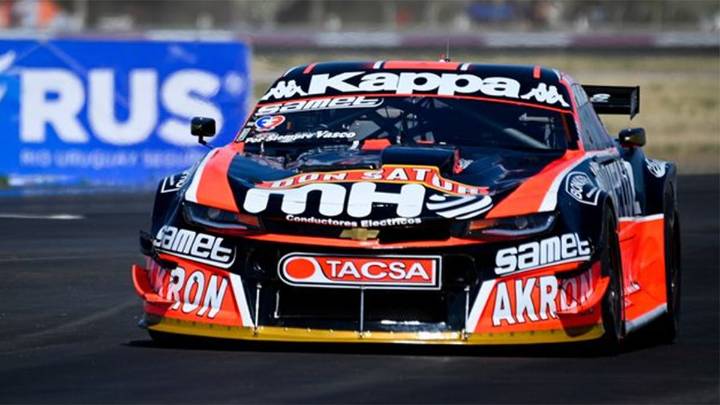 Agustín Canapino ganó de punta a punta la final del TC en el Rosendo Hernández de San Luis