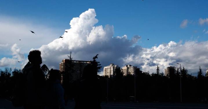 Cerca a los 30 °C: este día habrá un cambio brusco en el tiempo en Santiago