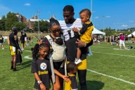 Van Jefferson’s Kids: All About Bella, Champ, Elijah & Vanchi Learn everything you need to know about Van Jefferson’s kids. Follow EssentiallySports for the latest updates. Muskan Goel 3 hrs ago