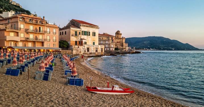 Un verano sin veraneantes en las playas italianas