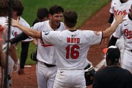 Deadspin | Dylan Beavers' HR caps late rally as Orioles upend Rays