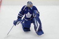 Deadspin | Maple Leafs extend G Anthony Stolarz