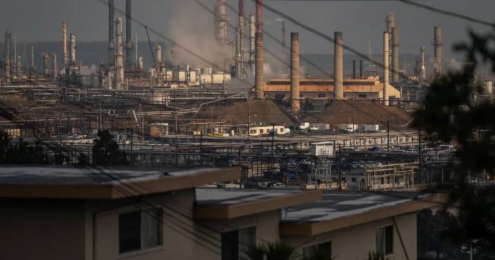 Newsom strikes climate deal extending California cap and trade, boosting oil production