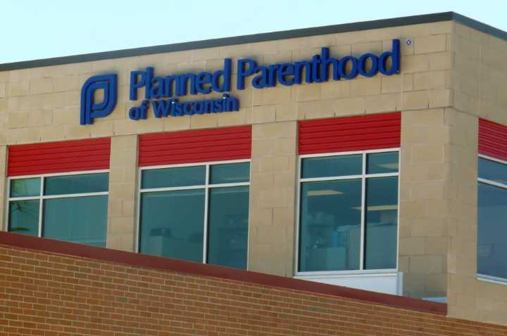 Wisconsin Planned Parenthood pauses abortions amid federal Medicaid funding cut