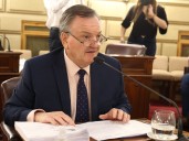 Un exabrupto a micrófono abierto desató un escándalo político en la Convención Reformadora de Santa Fe