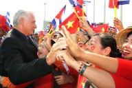 Vietnam entrega a Cuba 15 millones de dólares reunidos en una campaña de donación nacional