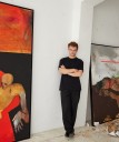 El pintor para un tiempo incierto cuyo arte seduce a Los Javis o Palomo Spain