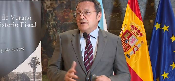 El Supremo manda al banquillo al fiscal general