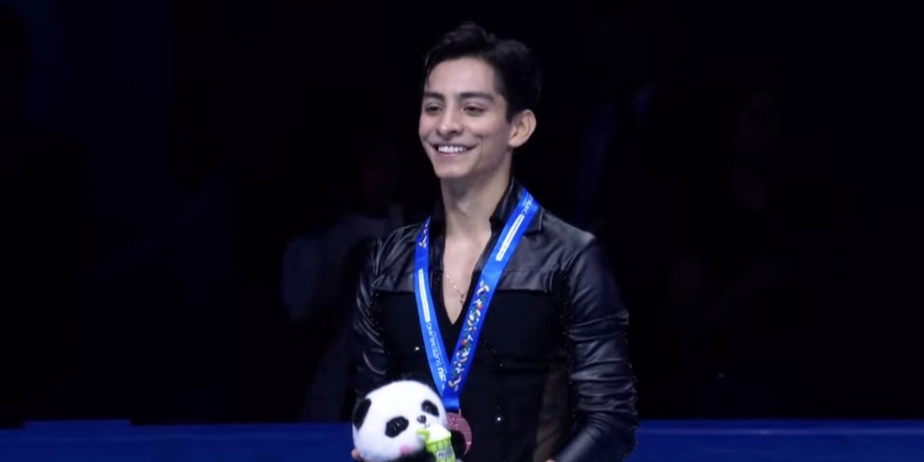 Donovan Carrillo gana bronce en Beijing y obtiene pase a los Juegos Olímpicos de Invierno Milano Cortina 2026