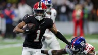 Darnell Mooney day-to-day with shoulder injury