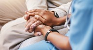 Ley que declara nulos los despidos a trabajadores con cáncer: ¿Qué falta para aplicarla?