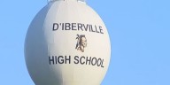 Officials investigating threat to D’Iberville High School