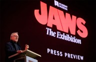 Spielberg abre la mayor exhibición de ‘Jaws’ y recuerda los sacrificios detrás del éxito