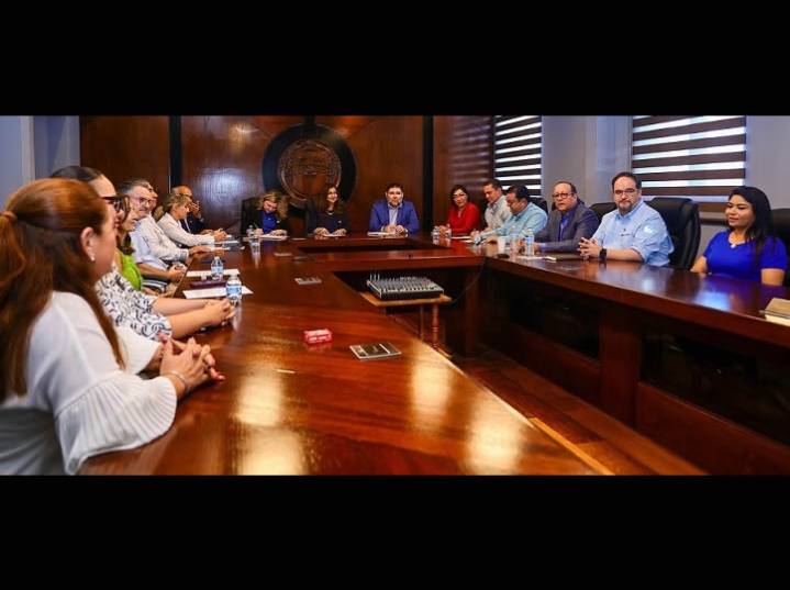Empresarios y sociedad civil presentan propuestas para enriquecer el Plan de Desarrollo Institucional de la UNISON