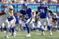 Jaxson Dart's 15-yard touchdown run ignites Giants' offense on opening drive of his first start