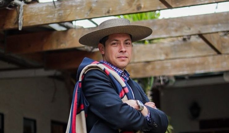 Contraloría inicia sumario por presunto uso indebido de vehículo fiscal tras detención de alcalde de Vichuquén